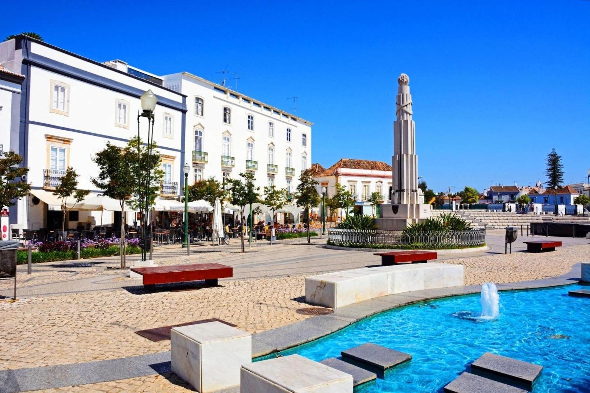 Mossbrae-tavira Centre, Terrasse Et Piscine Apartment